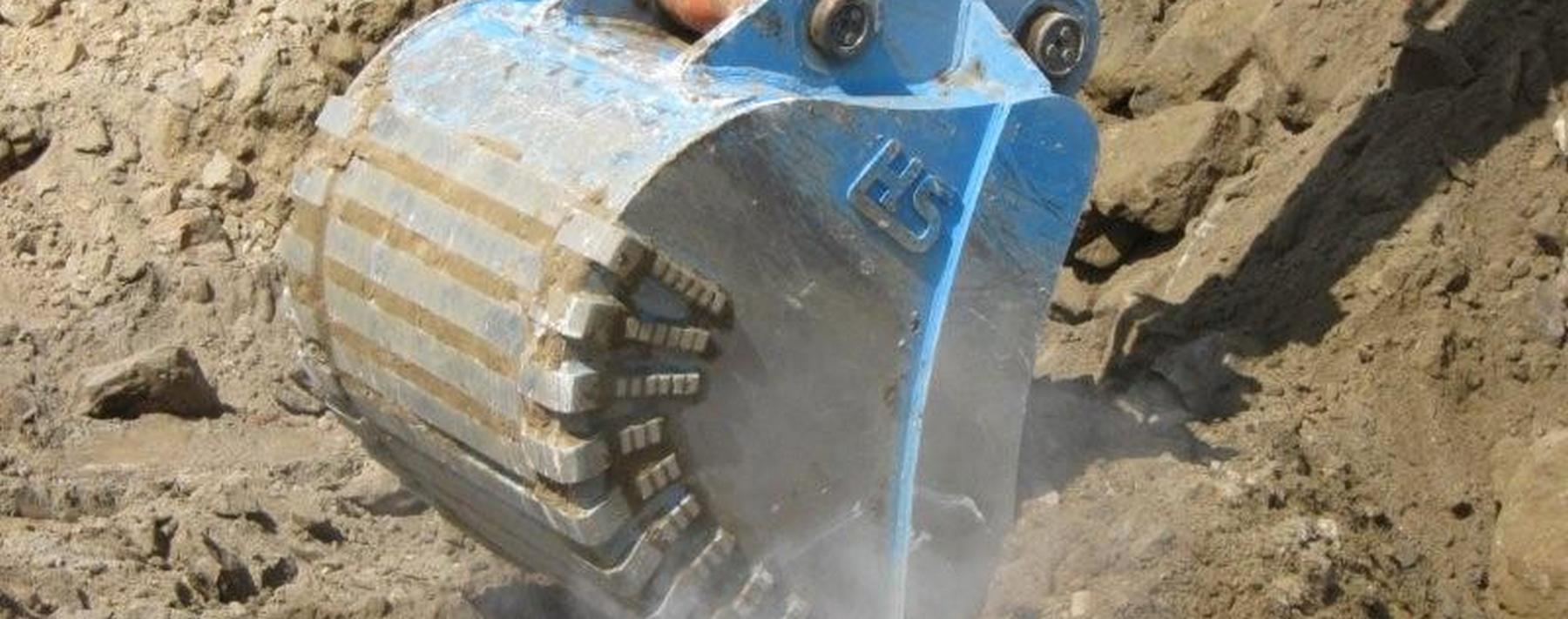 Backhoe hydraulic bucket excavator